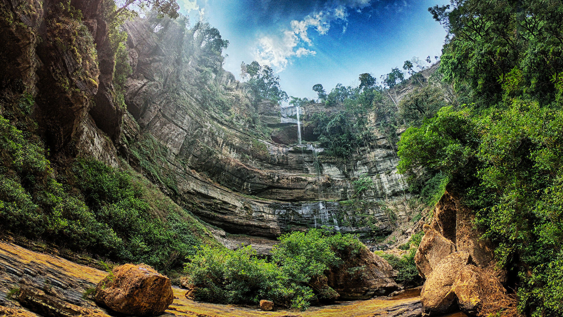 Vantawng Falls